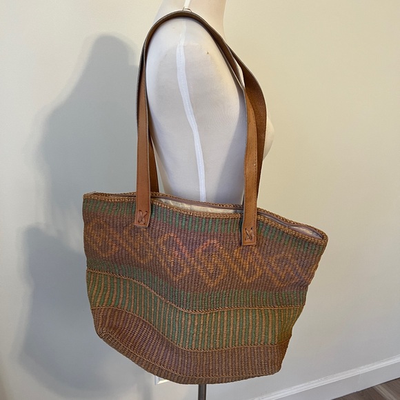 Handbags - Vintage Woven Sisal Tote Bag Leather Handles Purple Green Pattern